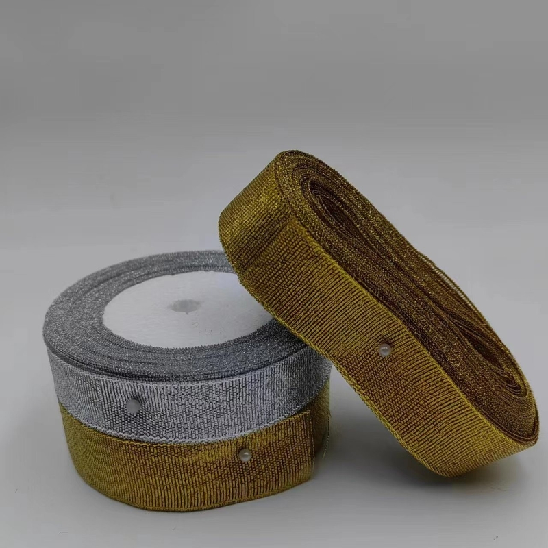 Colori personalizzati e nastro di cipolla dorata La decorazione ideale per la borsa di Natale