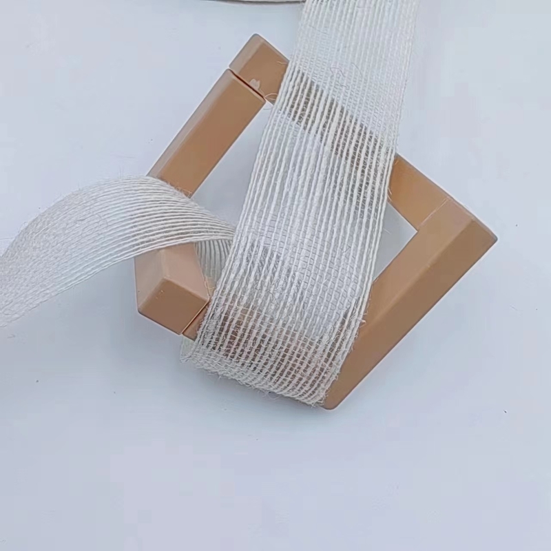 3.8cm Pure White Jute Woven Ribbon Perfetto per i tuoi progetti e le tue esigenze di decorazione B2B