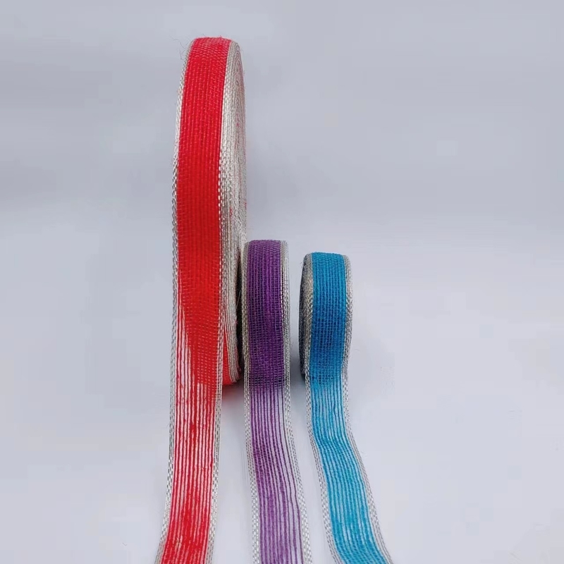 Lenza da pesca Phnom Penh dorata, confezione regalo color iuta, nastro decorativo con cinturino in tessitura