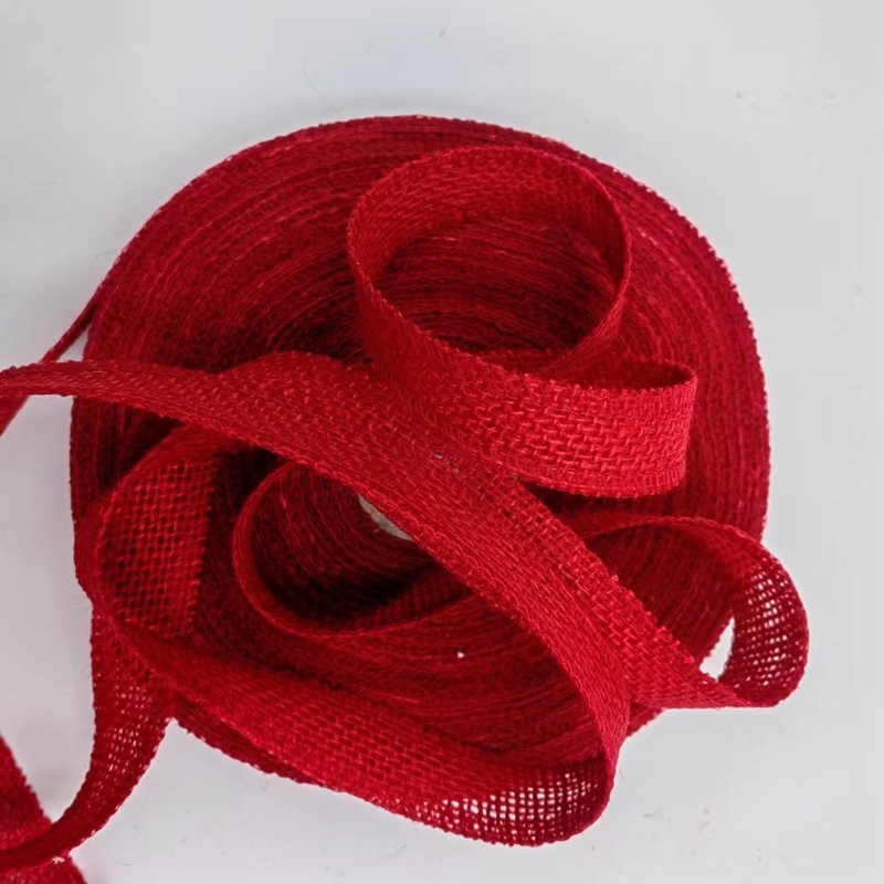 Personalizzazione di accessori di abbigliamento a nastro di giuta rossa con supporto per ordini di campioni di 7 giorni