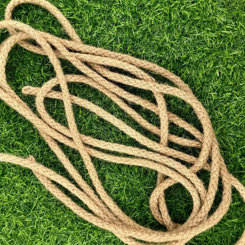 30 anni di esperienza nella produzione di nastri per l'imballaggio personalizzato di corde e cinture di giuta